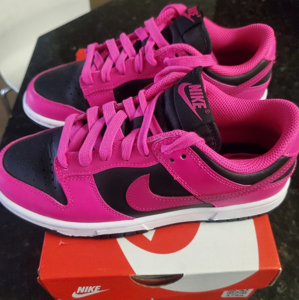 Women's NIKE 👟✨️